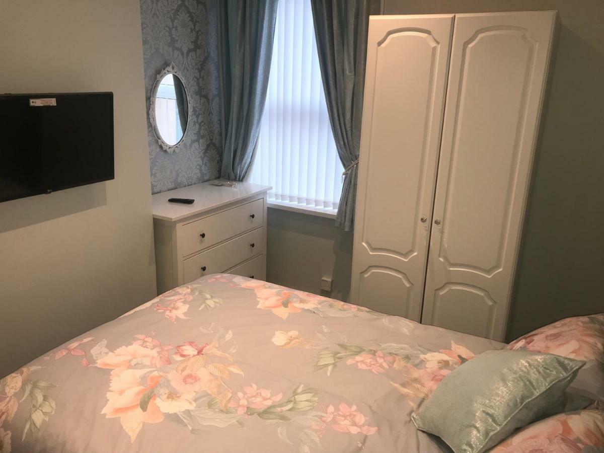 Cornwall Apartments Blackpool Esterno foto